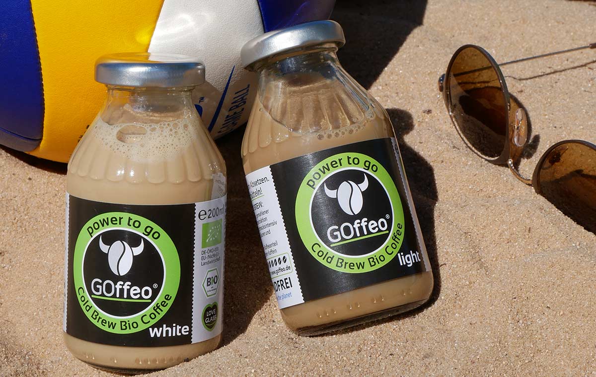 GOffeo-Cold-Brew-Bio-Coffee-beim-Beachvolleyball-power-to-Play